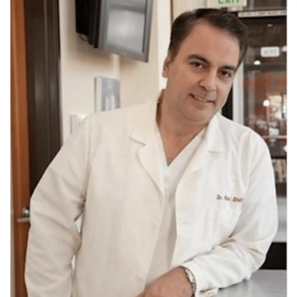 Dentist in Gardena, CA - Dr. Hamid Nejatfard