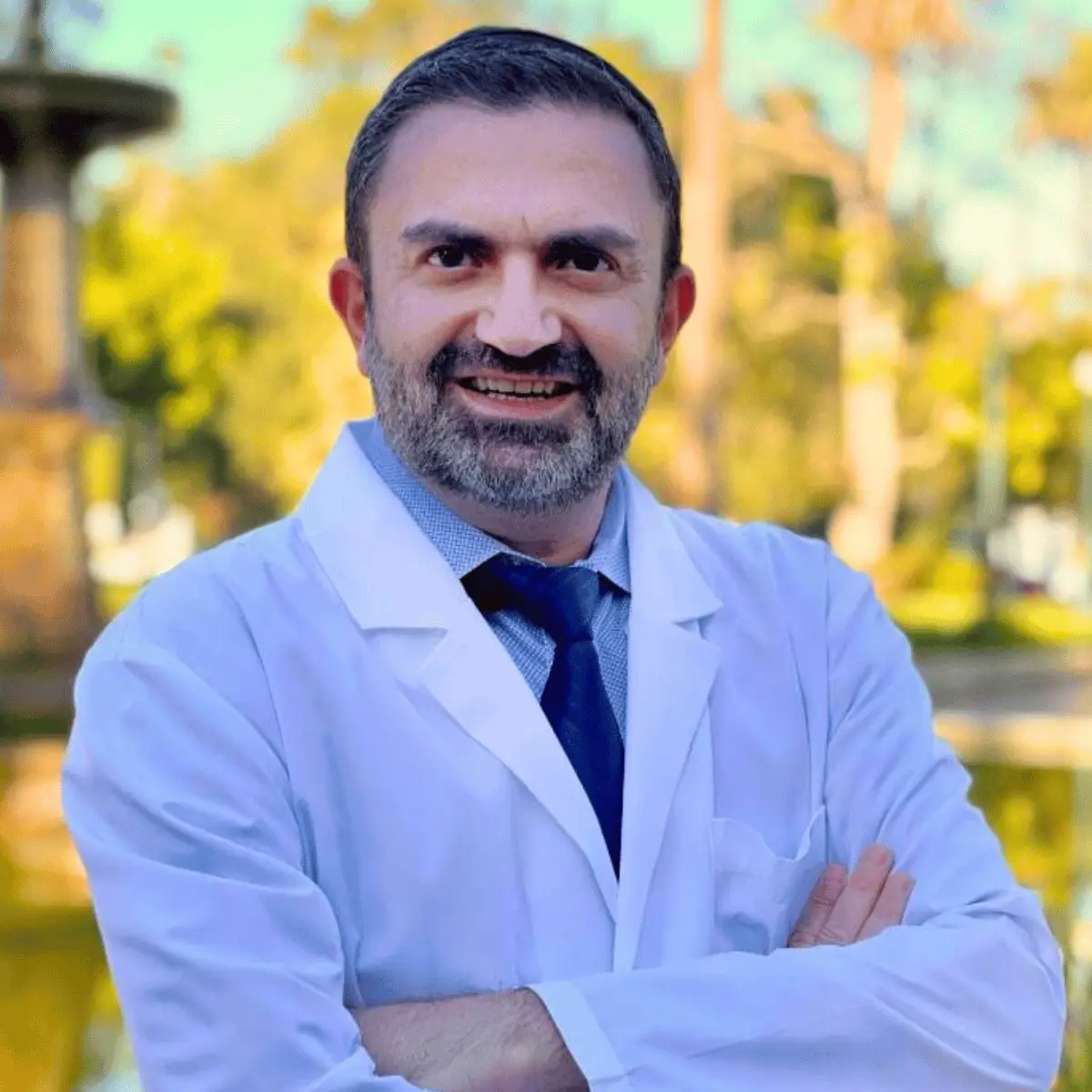 Dentist in Gardena - Dr. David Farivar
